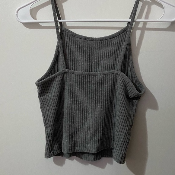 Brandy Melville donilyn gray crop tank - Picture 3 of 3